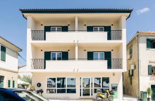 Sveti Filip i Jakov Hotel | Boutique Rooms Rogovo