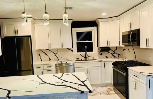 Weequahic Casa | Boutique Suites in Newark NJ ; meticulously decorated