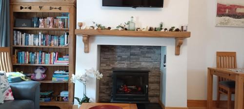 Bettystown Casa | Bovinda Cottage - By the Beach, Bettystown