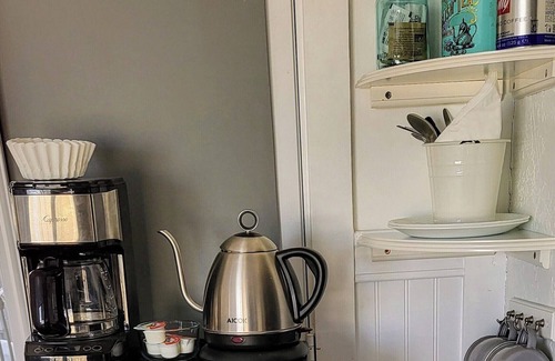 Bosque Apartamento | Bovine Studio at Europa Coffee, Inn, & Events