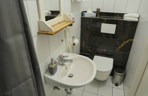 Raunheim Hotel | Bovino Hotel