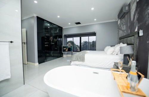 Glenwood Casa | Bowes House