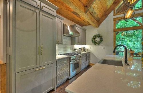 Ellijay Casa | Bowling Cottage At Carlotta Estates w/ Pool