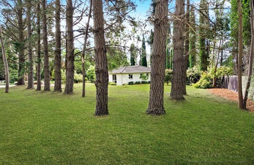 Burradoo Casa | Bowral Long Stay Weekender- Make This Your Own Country Weekend Getaway