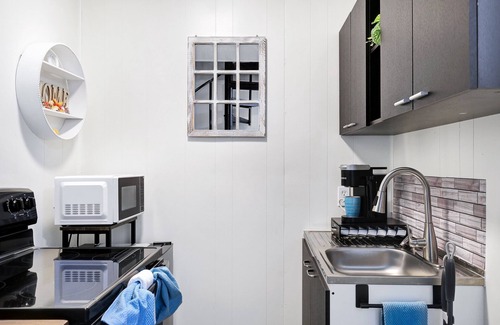 Fair Oaks Ranch Otro | Box 3- A Birdy Vacation Rental