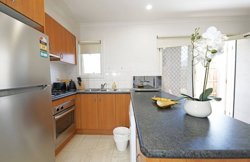 Box Hill Casa | Box Hill Compact Home Small family WiFi