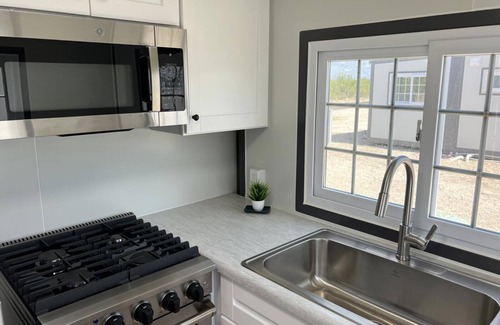 Monahans Apartamento | BoxHouse Villages Monahans, Queen Bed