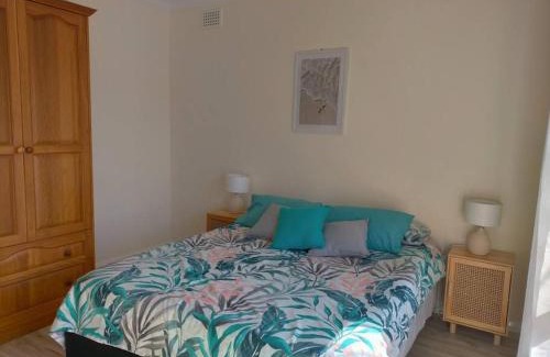 Nambucca Heads Casa | Boyle's Beach House - Fully furnished 3 Bedroom home. Secure parking.