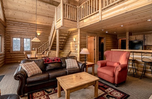 Boyne City Cabina | Boyne Mountain Cabin