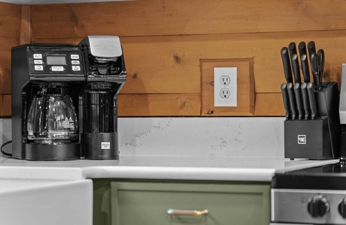 Boyne City Cabaña | Boyne Mountain Cabin with Hot Tub Next to Skiing and Golf!