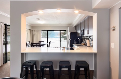 Boyne City Condominio | Boyne Mountain - Condominio frente al lago (Deer Lake)