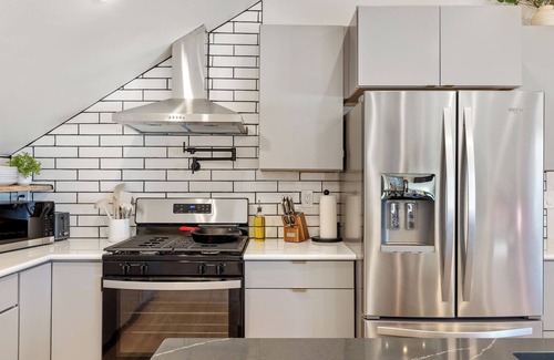Bozeman Apartamento | Bozeman - Gateway Chalet - Oh the Views!