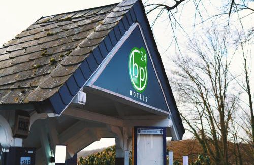 Eschweiler Cama Y Desayuno | bp24 Hotel Eschweiler