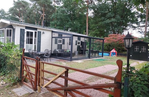 Municipality of Geldrop-Mierlo Chalet De Esquí | BPW 1105 - Bospark t Wolfsven