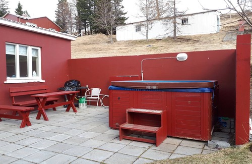 Eyjafjaroarsveit Cabina | Brúnalaug Guesthouse Holiday Home