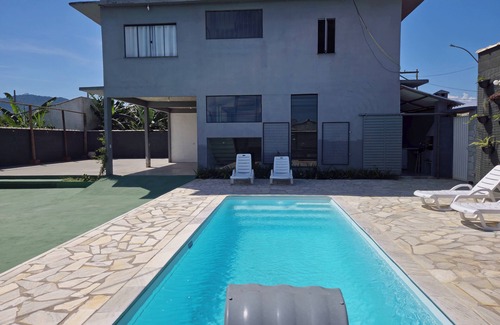 Rio das Ostras Casa | Peaceful family retreat