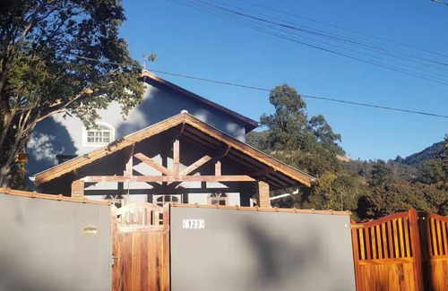 Costas Chalet De Esquí | Dream Cottage: 9 minutes from Gonçalves MG