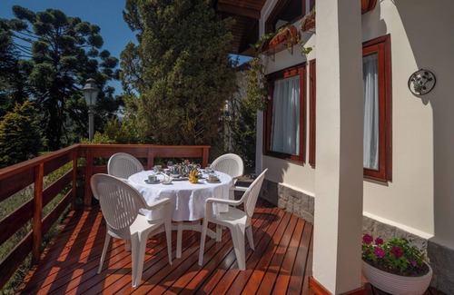 Jardim Andira Cabaña | High standard house in gated community