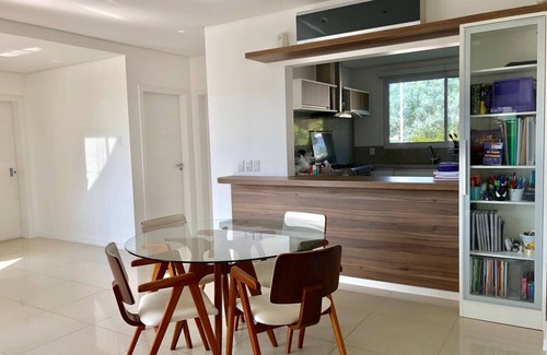 Lagoa da Conceicao Casa | Residence in the Conceição lagoon