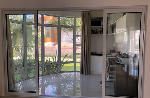 Lagoa da Conceicao Casa | Residence in the Conceição lagoon