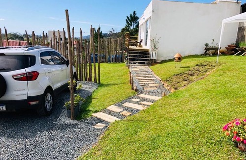 Nossa Senhora de Fatima Apartamento | Mini Loft, Aconchegante em Penha-sc, com Estacionamento, Jardim e Churrasqueira