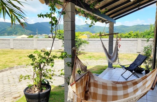 Pantano do Sul Casa | Peace and quiet on the sand in the south of Florianópolis Island