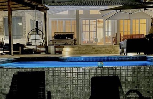 Caieira Casa | Cove in front of the island of Caras