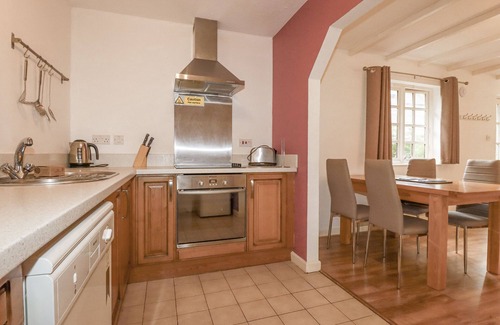 Saint Breward Cabaña | BRACKEN COTTAGE, family friendly, with pool in St Tudy