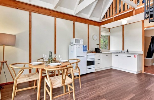 Rothbury Cabaña | Bracken Ridge Vineyard - The Chetwynd - Villa 4