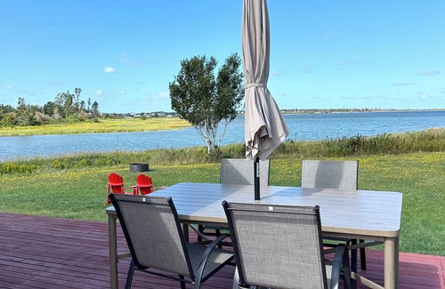 Brackley Beach Cabaña | Brackley Rose- Charming Water Front Cottage In Brackley, Minutes To Beaches