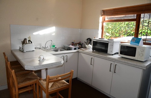 Pinelands Apartamento | Bradclin House