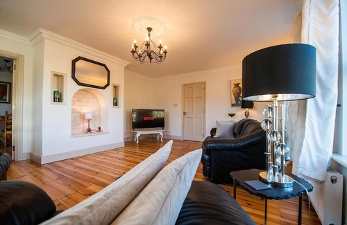 Bundoran Casa | Bradog House - Beautiful 4 Bedroom House in Central Bundoran