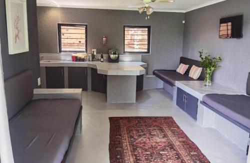 Hartbeespoort Apartamento | Brae Allen
