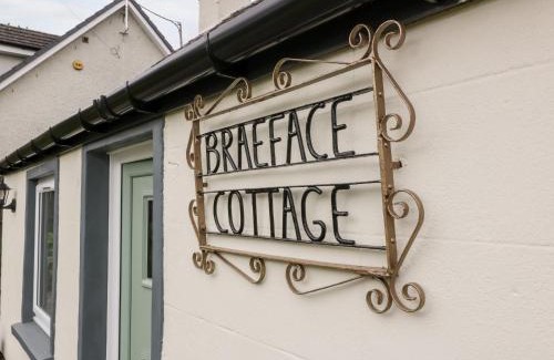 Banknock Casa | Braeface Cottage
