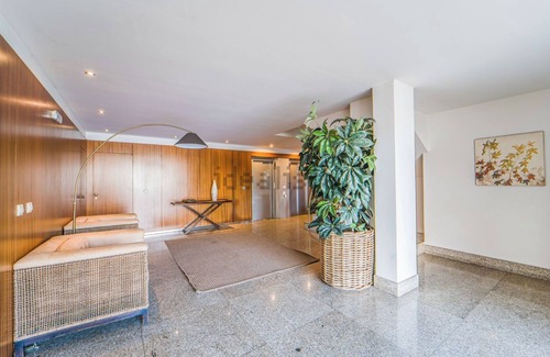 Portela Apartamento | Braga exclusive flat with pool and gardens