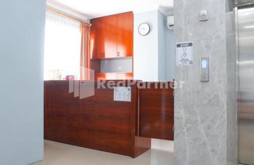 Jakarta Hotel | Brahma Hotel Mitra RedDoorz