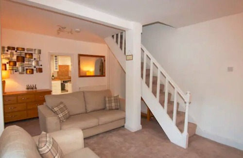 Blacon Cabaña | Bramble Cottage, Cosy 2 Bed near Chester City & Zoo