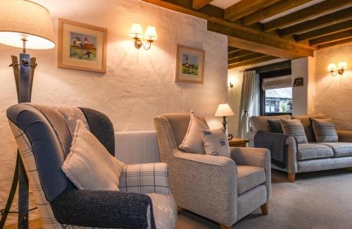 Ringmore Casa | Bramble Cottage