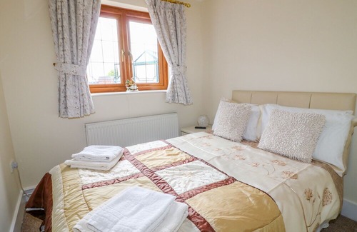 Swadlincote Cabaña | Bramble Grange, OVERSEAL