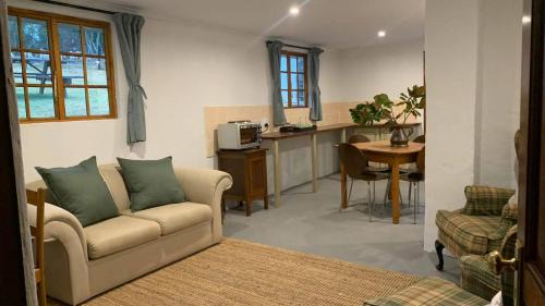Fort Nottingham Casa | Bramleigh Farm