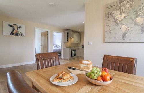 Saint Osyth Cabaña | BRAMLEY COTTAGE, family friendly, with a garden in St. Osyth