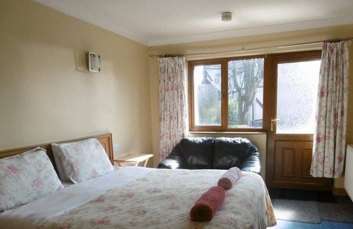 Frampton Casa | Bramley House