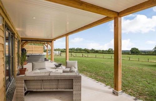 Kington Casa | Bramley Lodge - Uk38384