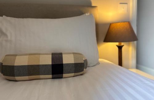 Wing Apartamento | Brampton Holiday Homes - Beckside Apartment