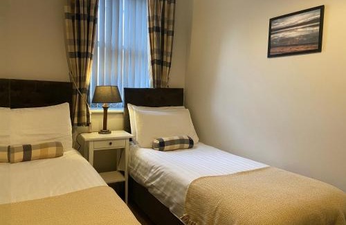 Wing Apartamento | Brampton Holiday Homes - Beckside Apartment