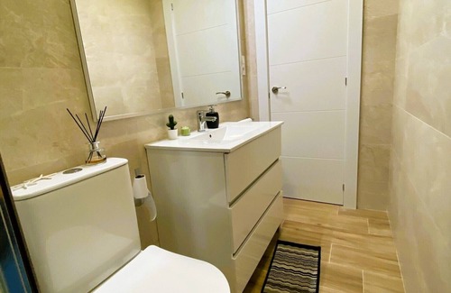 Santa Coloma de Gramenet Apartamento | Brand new apartment in BCN with photo booth