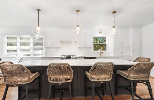 Fontana-on-Geneva Lake Casa | Brand new renovated home in Fontana!!