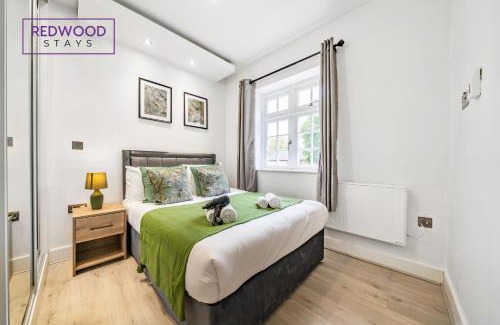 Rushmoor District Apartamento | BRAND NEW, 1 Bed 1 Bath, Modern Town Center Apartment, Netflix By REDWOOD STAYS
