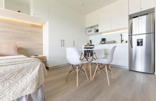 Barrio Escalante Apartamento | Brand new 1 bed loft with spectacular city view