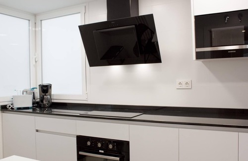 Moscardo Apartamento | Piso nuevo de 2 dormitorios frente a Matadero y al centro comercial RIO 2